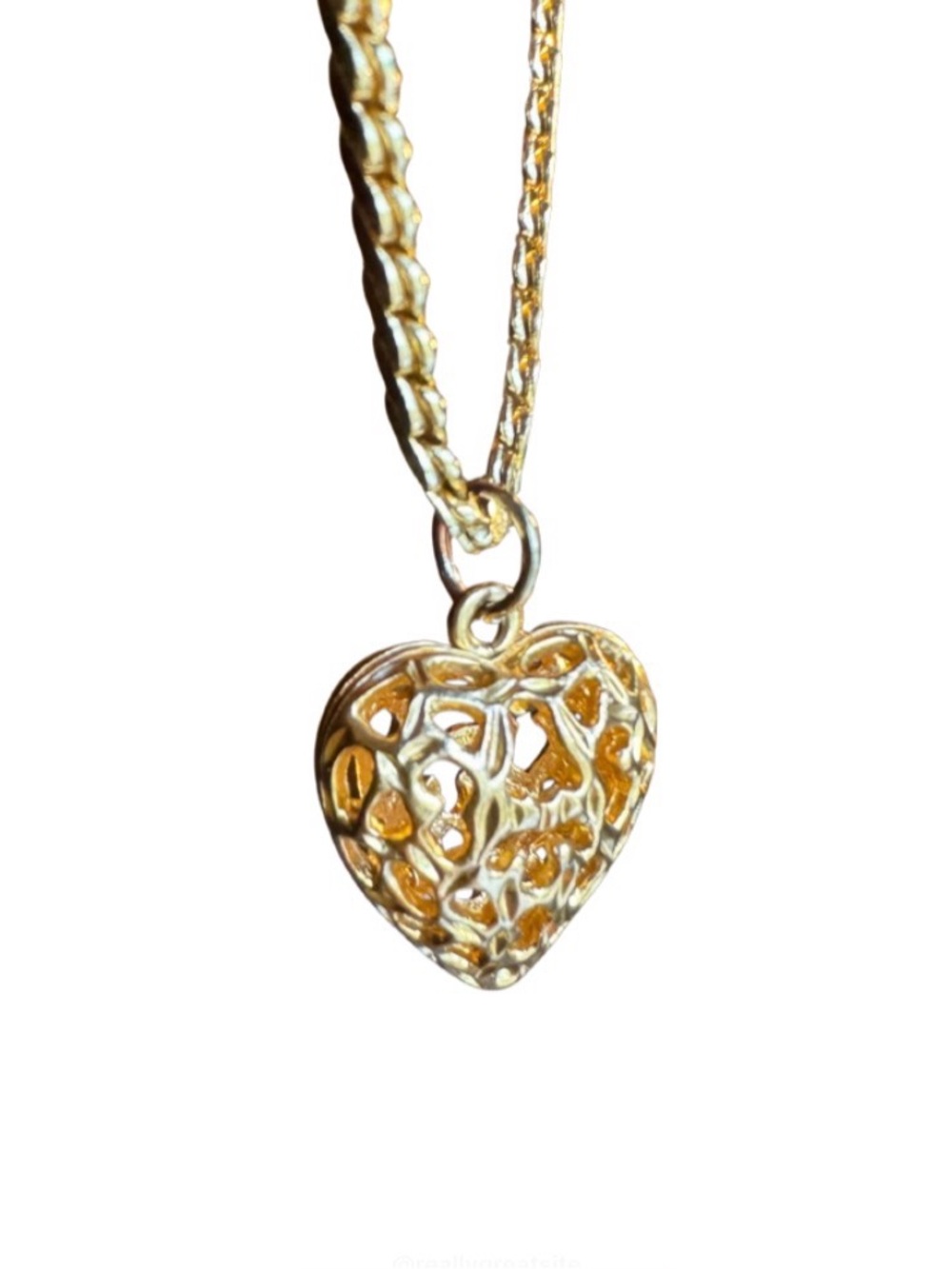 Filagree Gold Toned Heart